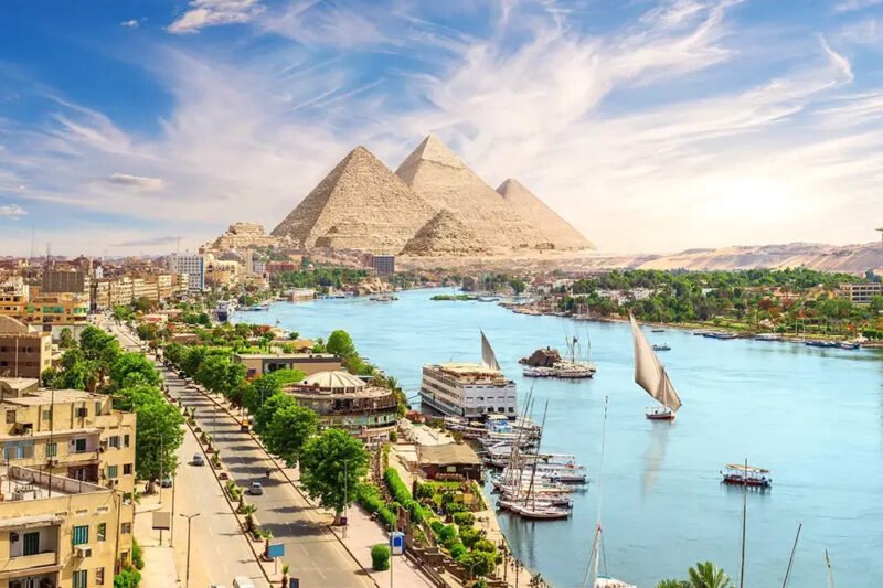 Atostogos Egipte: kurią jūrą rinktis?