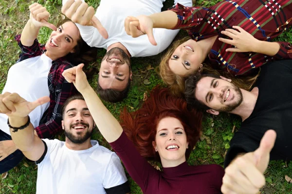 9 metus iš eilės – ta pati lyderė: kuri šalis vėl pripažinta laimingiausia?