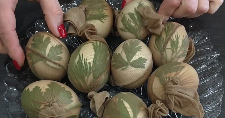 Paruošiam kiaušinius dažymui