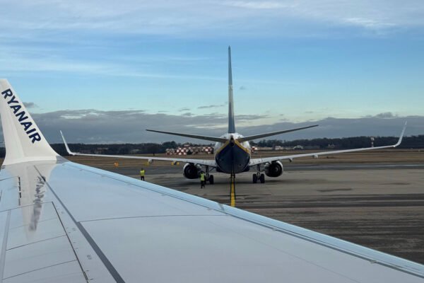 „Ryanair“ uždaro savo bazę Berlyno oro uoste