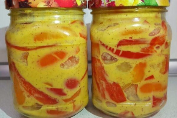 Paprikos garstyčių marinate žiemai – pikantiškas ir salstelėjęs užkandis