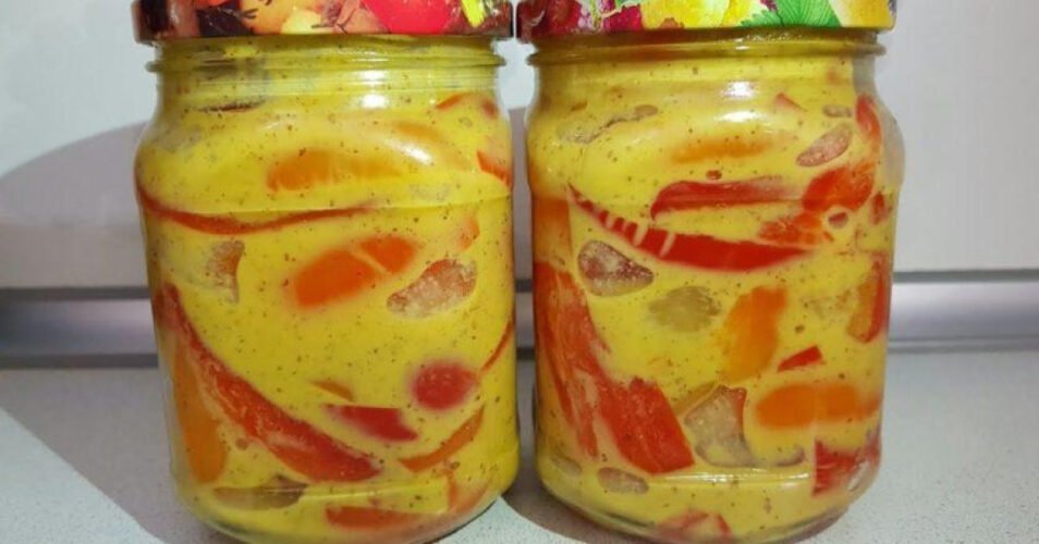 Paprikos garstyčių marinate žiemai