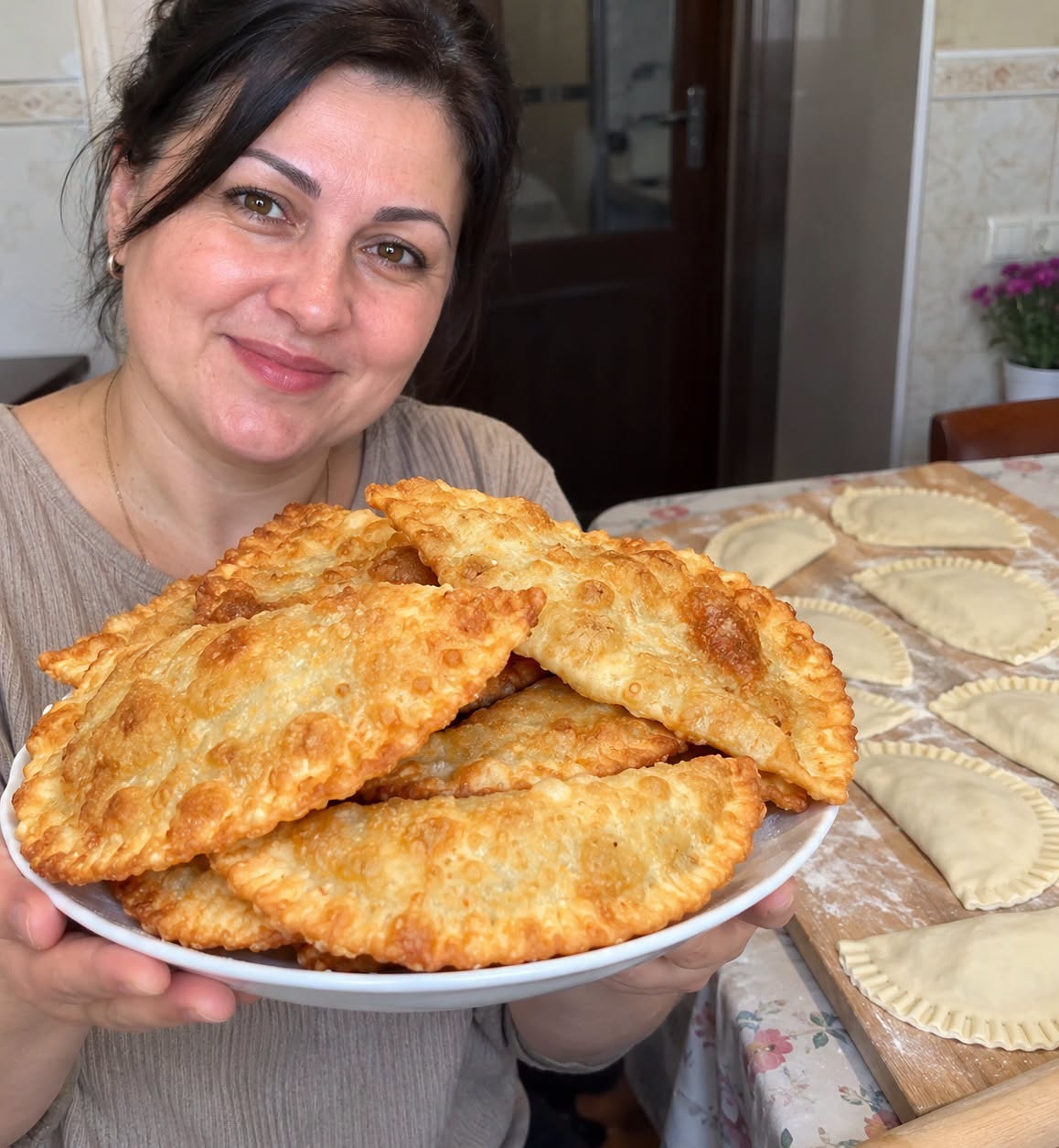Traška taip, kad girdi visi namai: atskleidžiu savo labiausiai pasiteisinusį čeburekų receptą