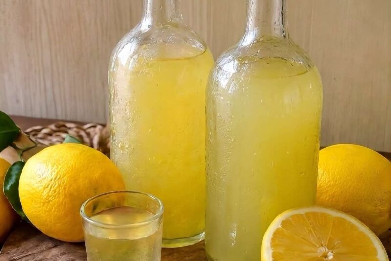 Naminis limončelas iš citrinų – paprastas itališko citrinų likerio receptas