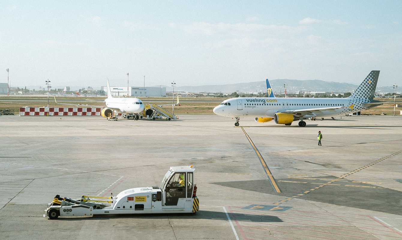 „Vueling“ bilietai pigiau nei pietūs dviem: paskelbė skrydžių išpardavimą nuo 24 €